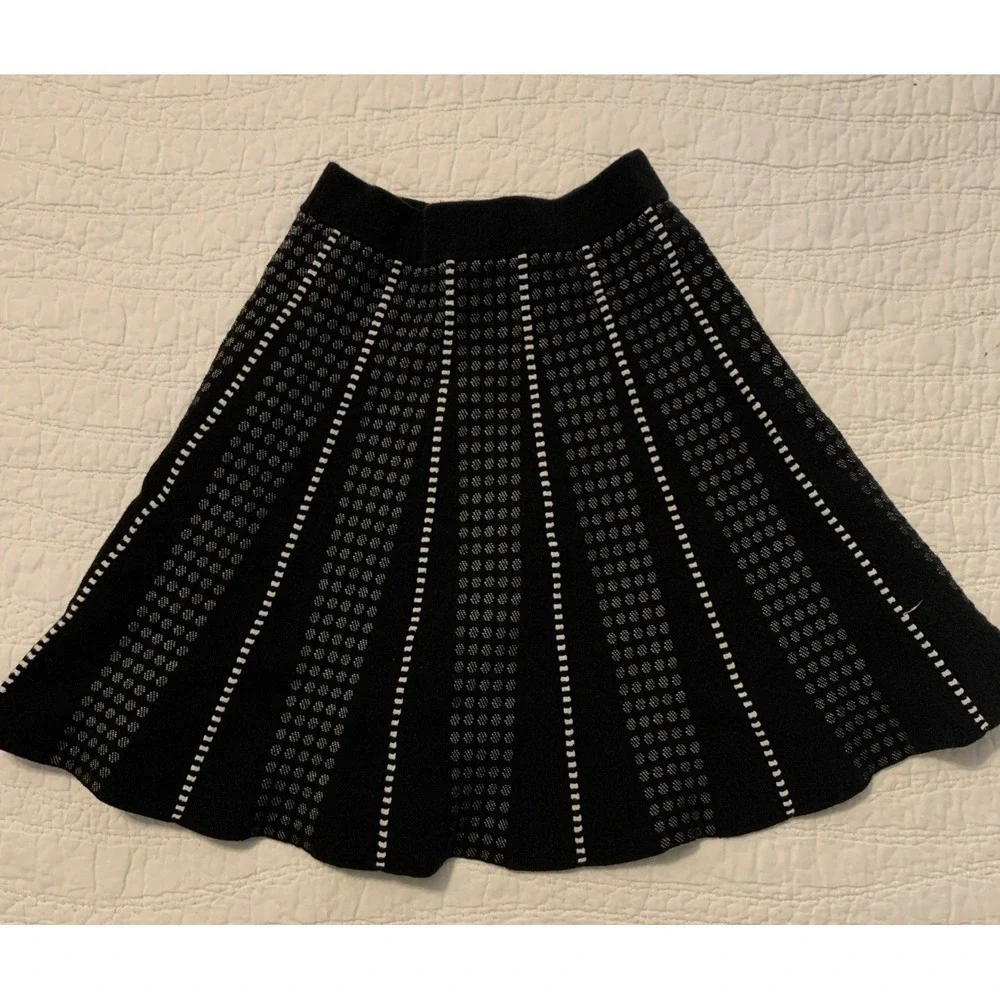BCBGMAXAZRIA Black & White Cotton A-Line Skater Skirt Size S
